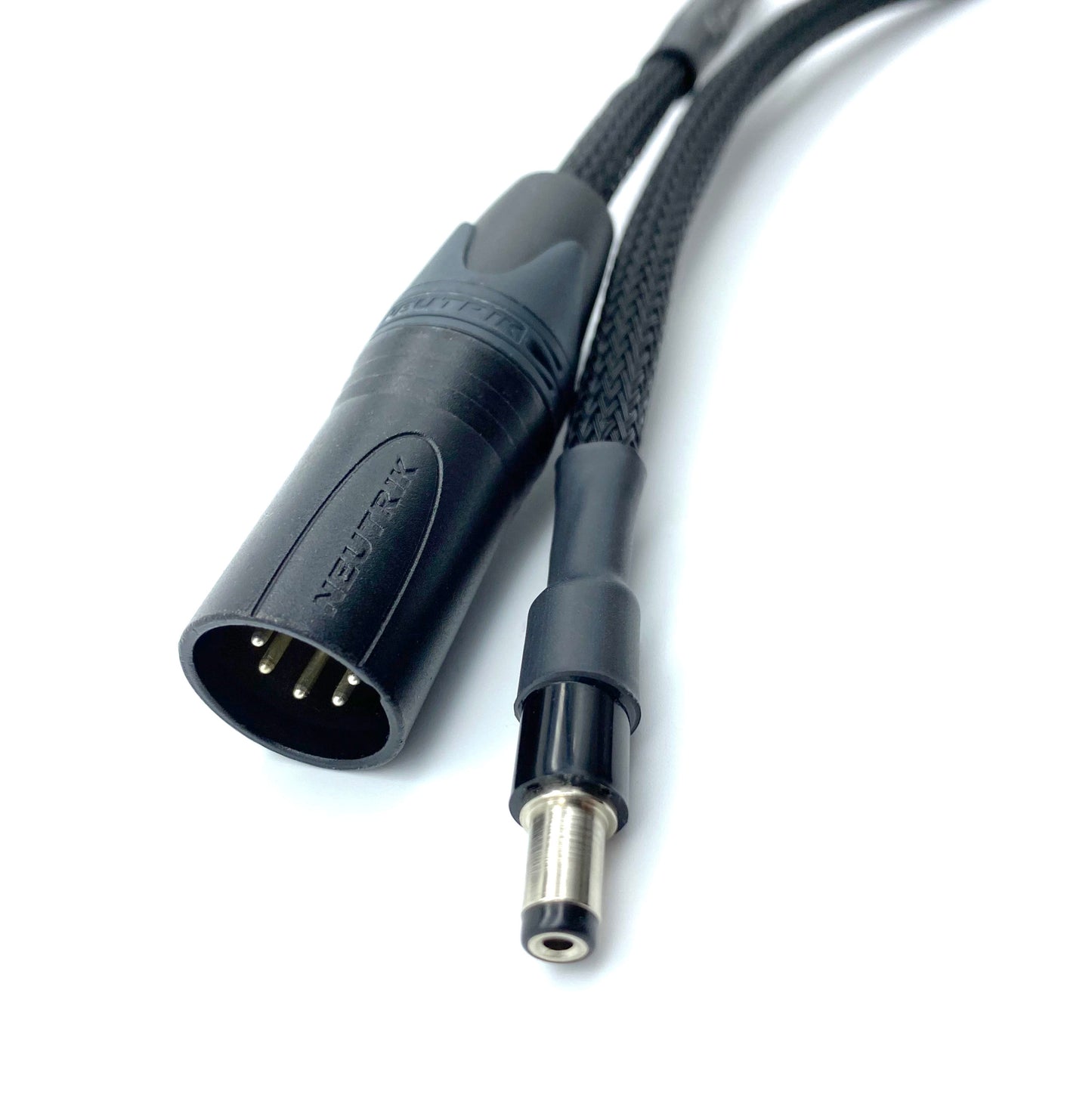 Chord SignatureX DC power cable for Melco S10-black