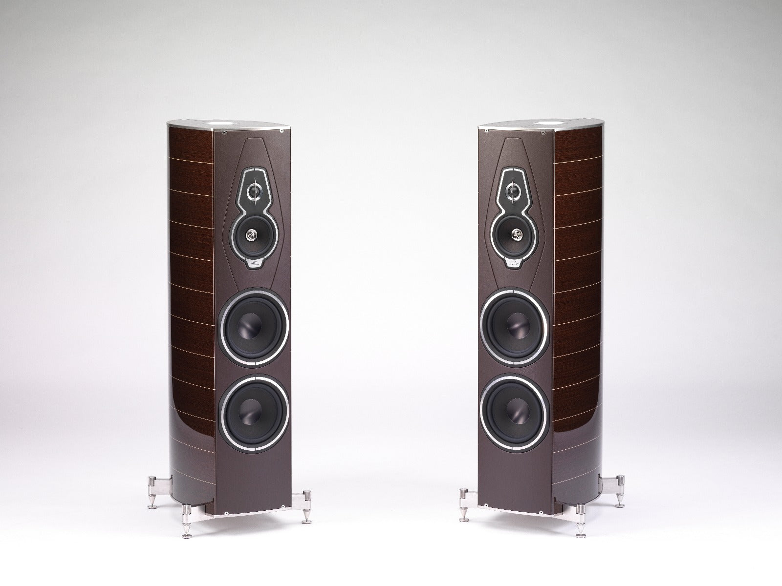 Sonus faber hot sale amati price