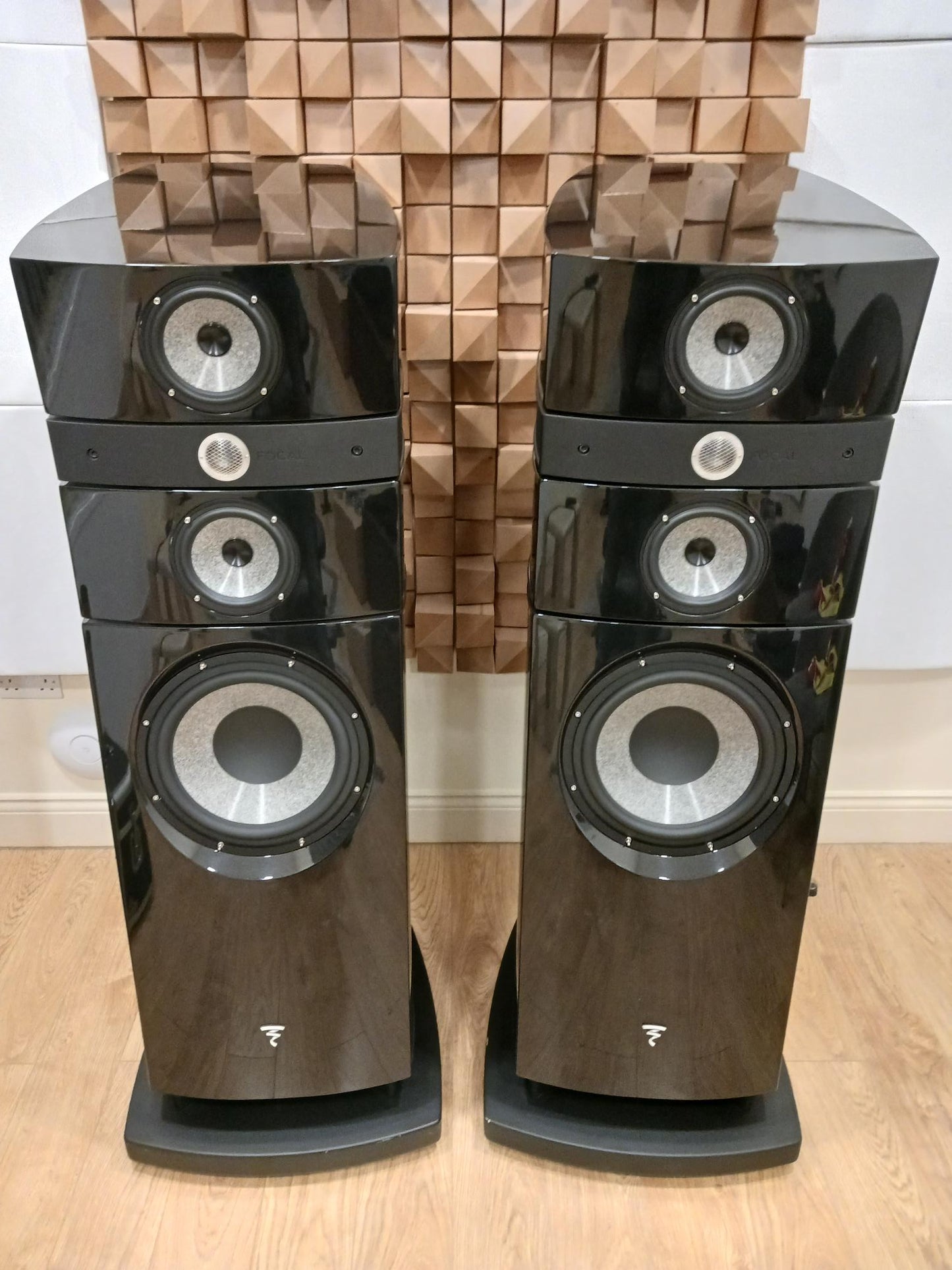 Focal Stella Utopia EM EVO  Floorstanding Speakers - Ex-Demo
