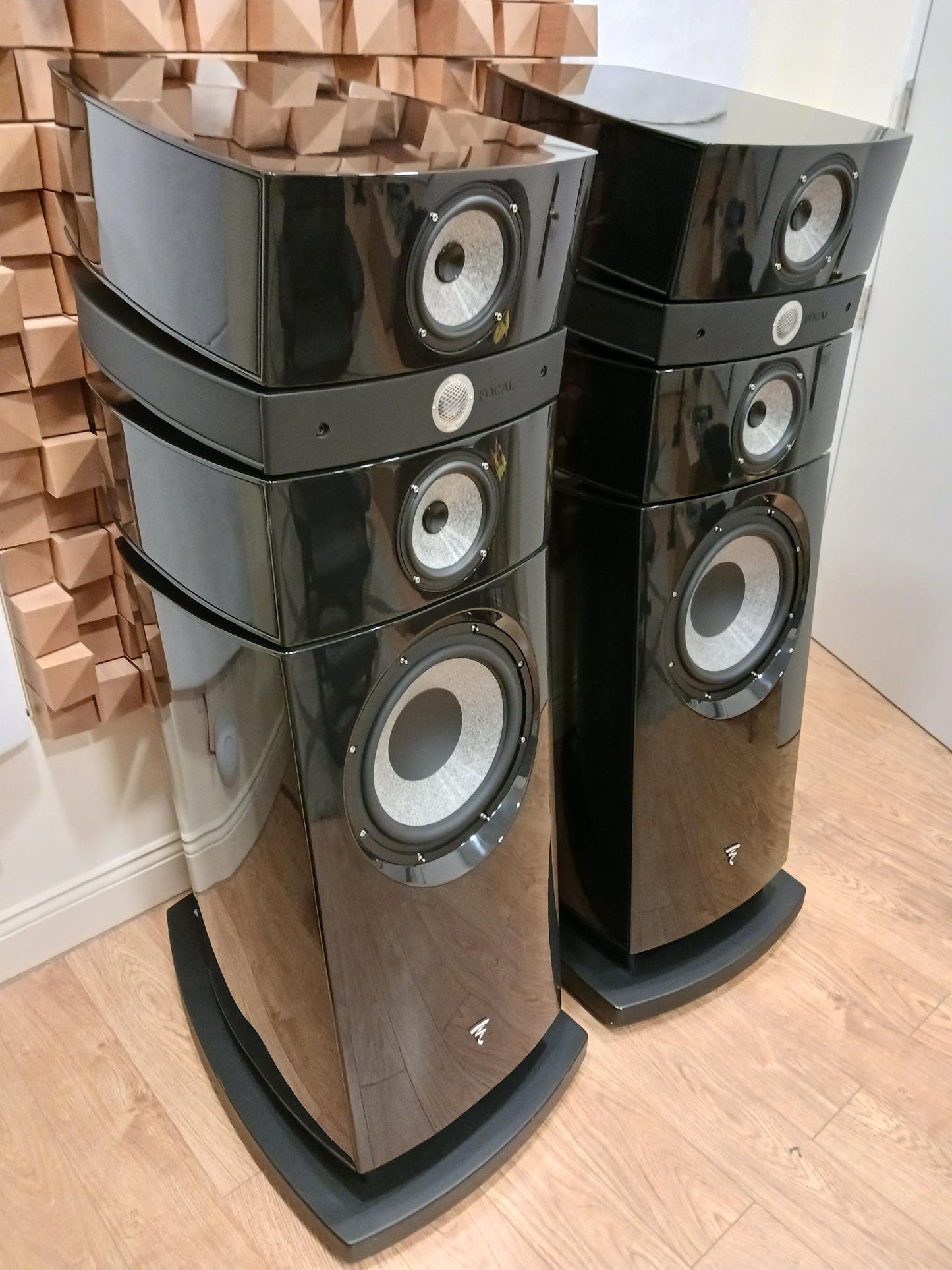 Focal Stella Utopia EM EVO  Floorstanding Speakers - Ex-Demo