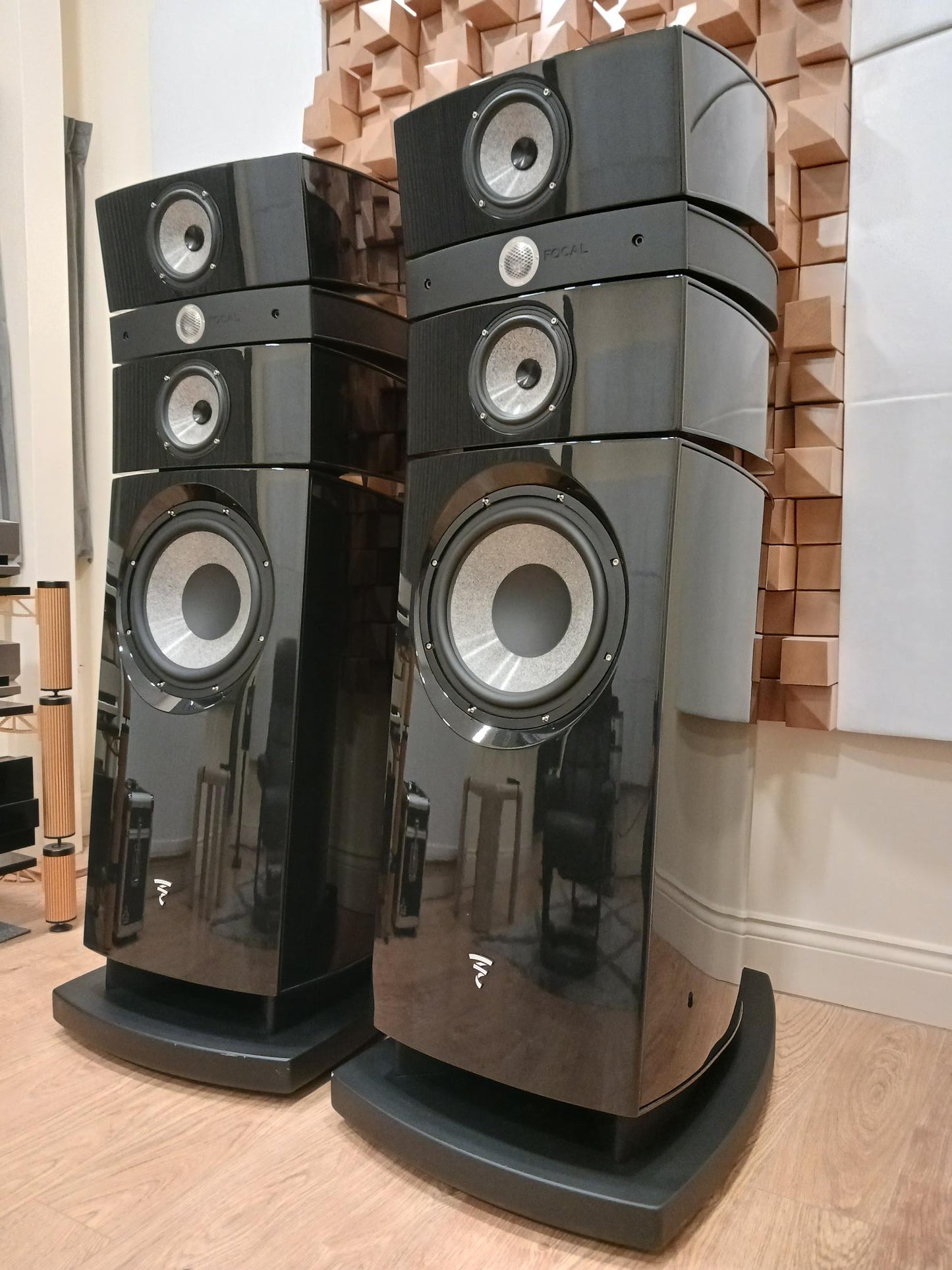 Focal Stella Utopia EM EVO  Floorstanding Speakers - Ex-Demo