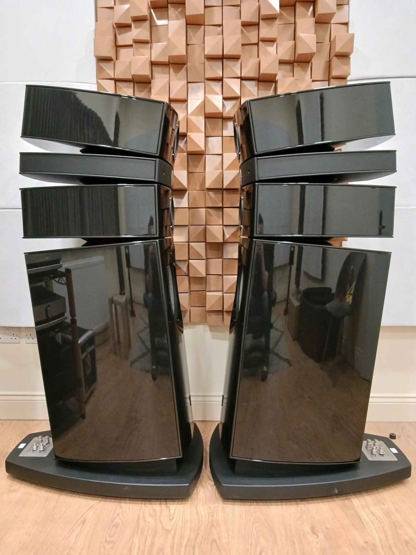 Focal Stella Utopia EM EVO  Floorstanding Speakers - Ex-Demo