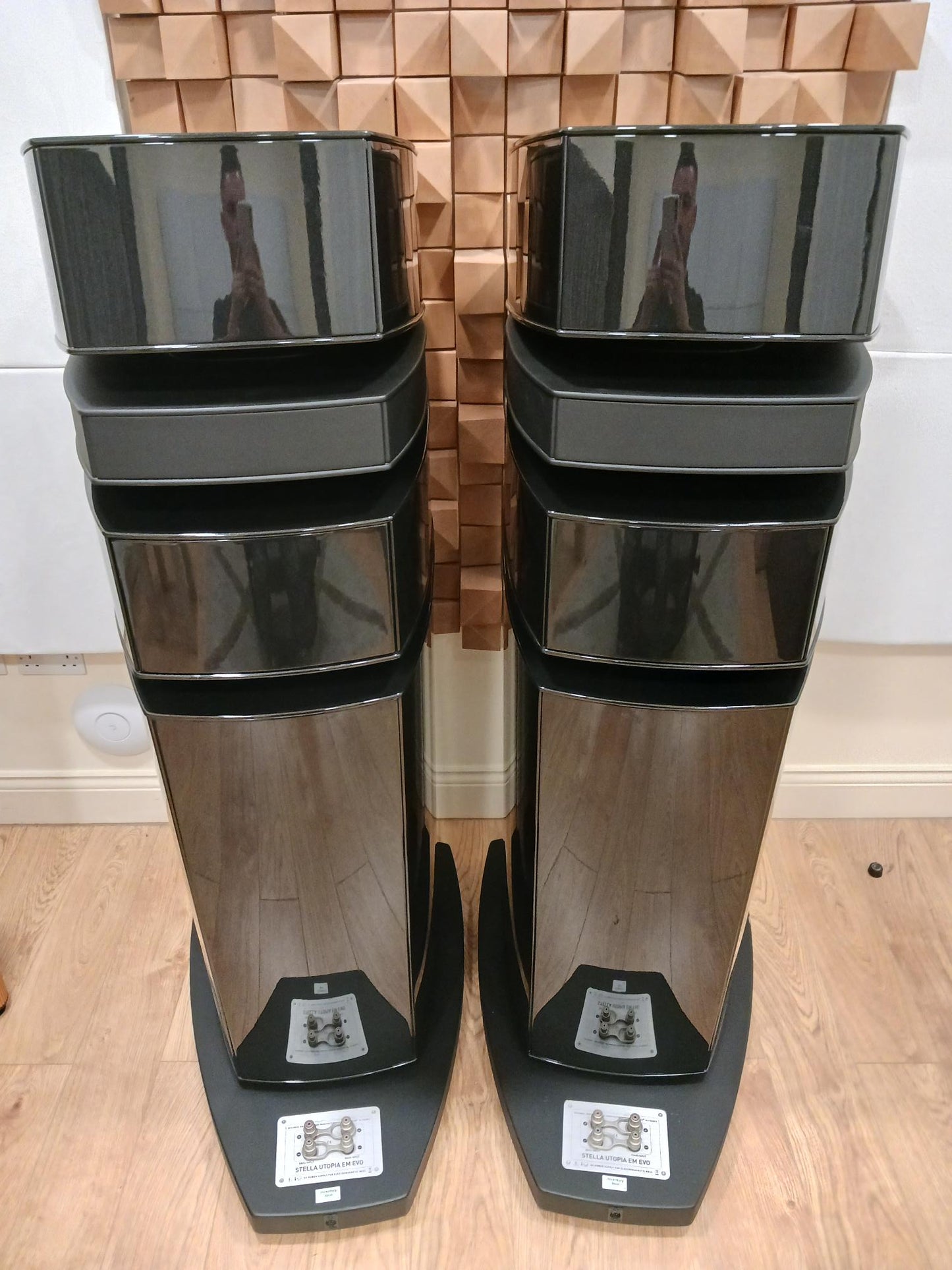 Focal Stella Utopia EM EVO  Floorstanding Speakers - Ex-Demo