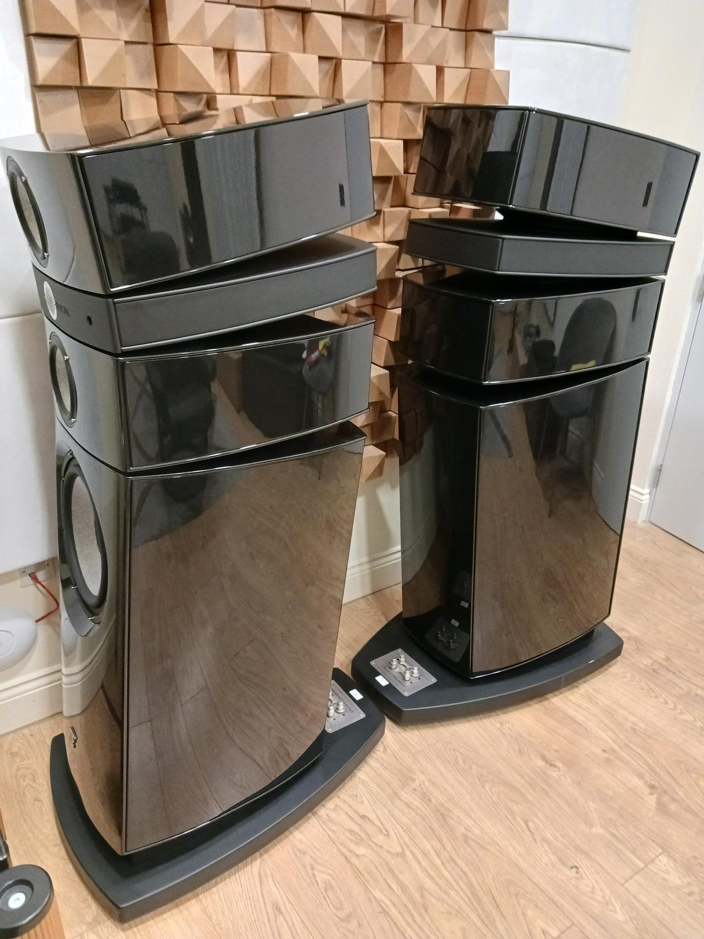 Focal Stella Utopia EM EVO  Floorstanding Speakers - Ex-Demo