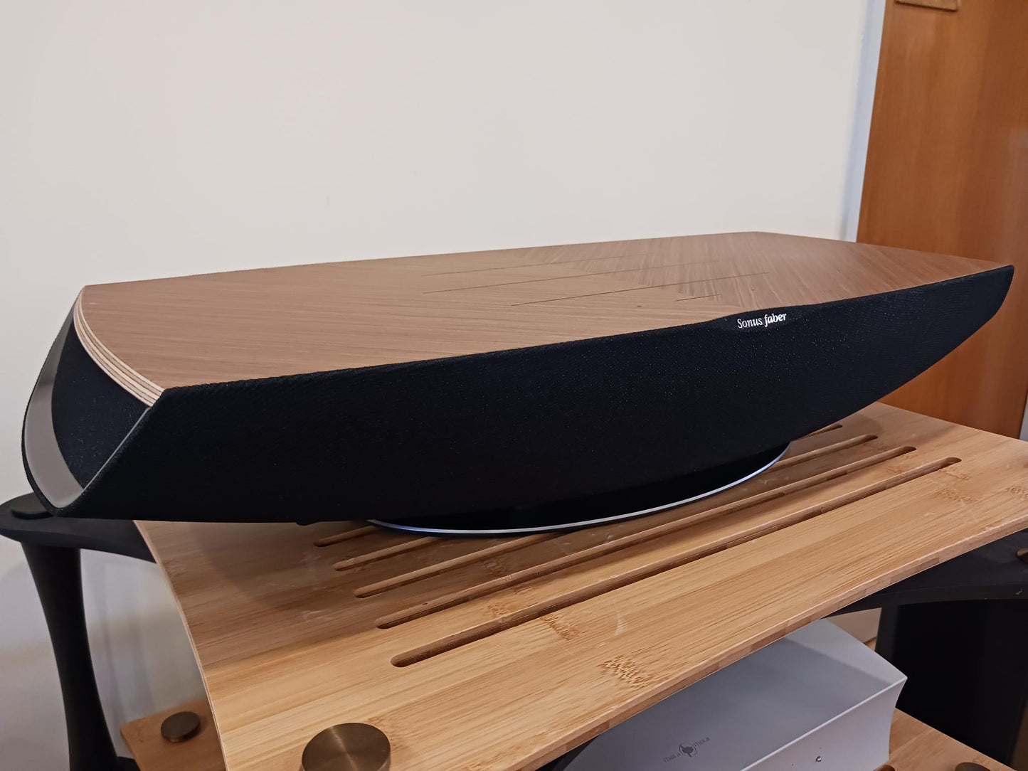 Sonus Faber Omnia Wireless Speaker Ex-Demo