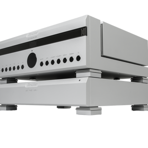 Boulder 2110 Preamplifier-front-silver