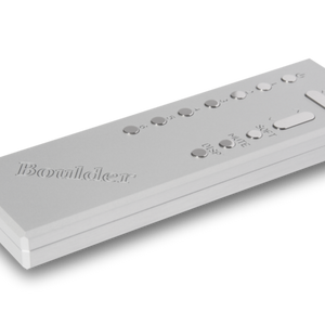 Boulder 3010 Preamplifier-remote