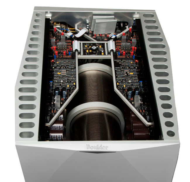 Boulder 3050 Mono Power Amplifier-inside