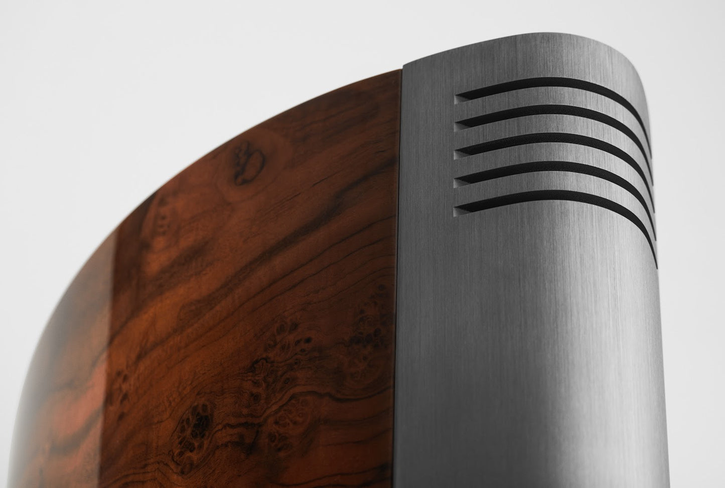 Audiovector R8 Floorstanding Speakers (Pair)