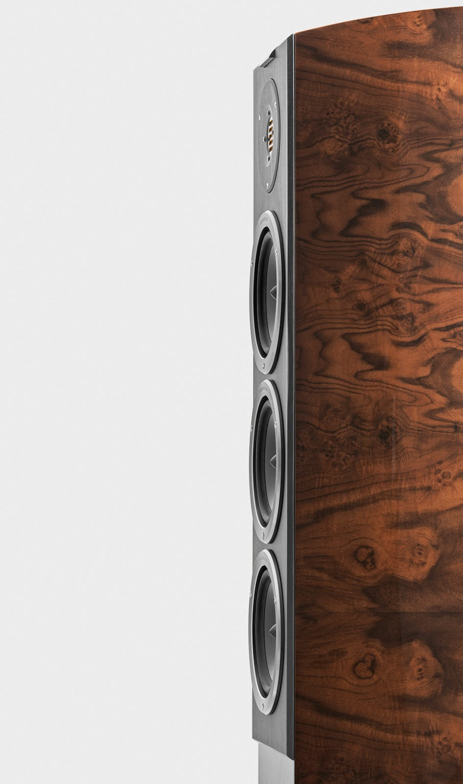 Audiovector R8 Floorstanding Speakers (Pair)