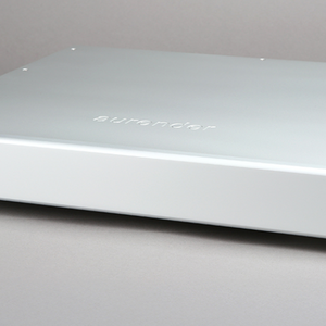 Aurender NH10 Network Hub-front