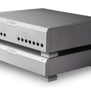 Boulder 2108 Phono Preamplifier-side