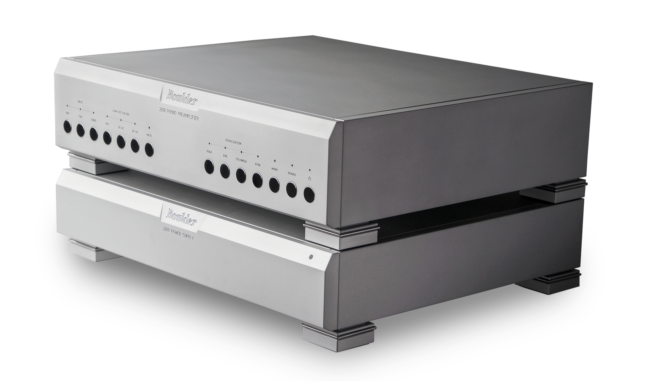 Boulder 2108 Phono Preamplifier-side