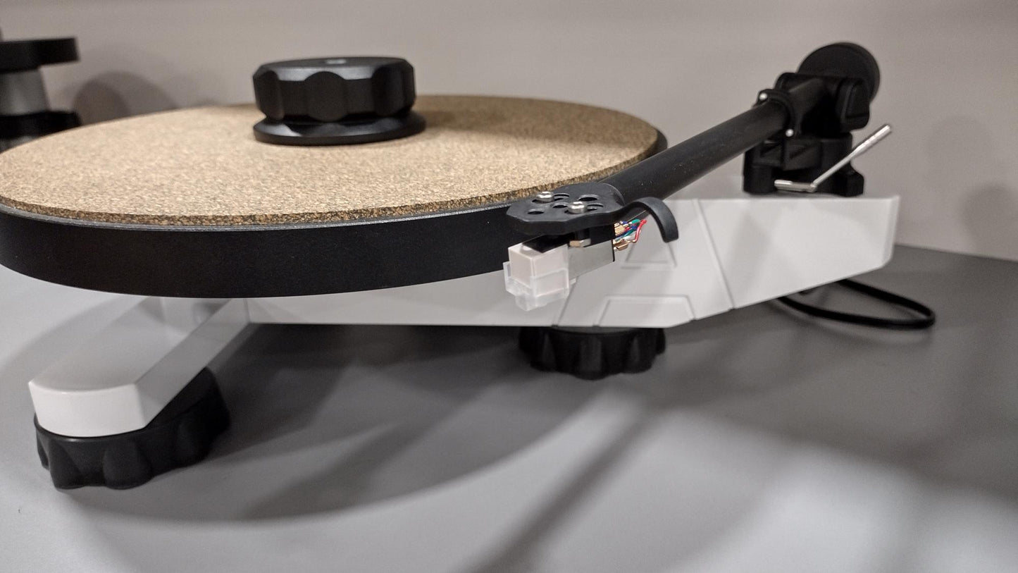 AVID Ingenium Plug&Play Turntable Ex-Demo