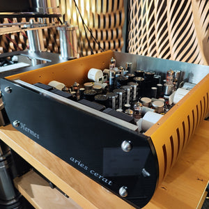 Aries Cerat Hermes Phono Preamp-front