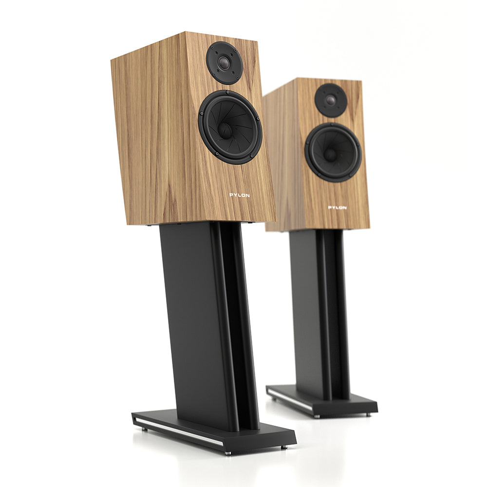 Pylon Audio Jasper monitor 18 Active  Bookshelf Speakers