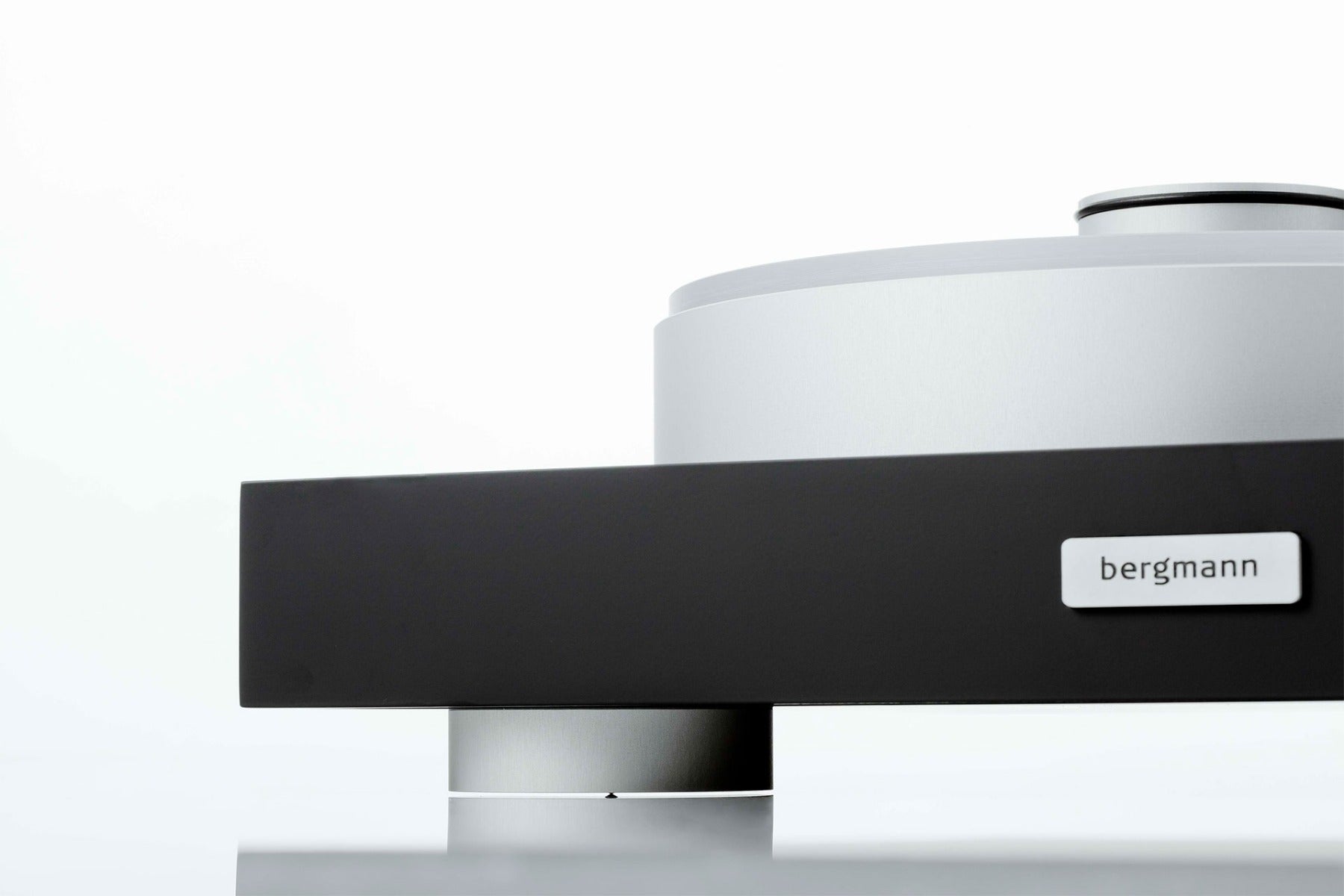 Bergmann Magne Airbearing Turntable + Linear Tracker